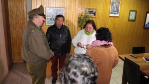 Reencuentro madre en hija en  Rio Bueno (4)  12082016