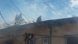 Incendio #Osorno dejó a dos bomberos heridos y cuantiosas pérdidas