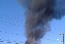 Incendio con pérdidas millonarias compromete 3 bodegas en Osorno