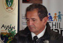 Alcalde de Puerto Aysén fue detenido por golpear a martillero público.