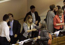 Senador Moreira valoró rechazo a negociación interempresas en Reforma Laboral