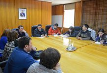 Intendente de Región de Los Lagos no se cierra a posibilidad de declarar zona de catástrofe por marea roja.