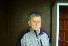 Abuelo de León viajo a Santiago para acompañar al pequeño en estado crítico.