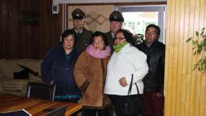 Reencuentro madre en hija en  Rio Bueno (3)  12082016