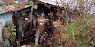 Carabineros allanó domicilios en Puerto Montt y detuvo a 4 personas por tráfico de drogas.