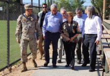 Niegan ingreso de ediles de oposición a reunión por incendios con Presidenta Bachelet