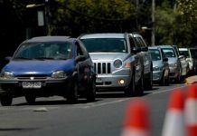 Automóviles con multas impagas no podrán renovar permiso de circulación 2017