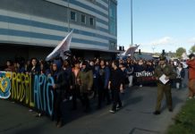 Baja participación en marcha estudiantil en región de Los Lagos