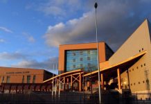 Grave se encuentra Carabinero presuntamente afectado por marea roja en Maullin