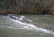 Vecinos de Quilloimo llaman a Vialidad a construir pasarela más segura