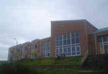 Suspenden alimentación en Liceo Rural #PuertoMontt por presencia de feca de roedor