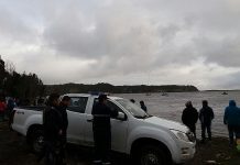 Intensa búsqueda #Chiloé por joven perdido al volcar su Kayak en lago de #Chonchi