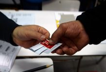 Baja asistencia de vocales designados retrasó apertura de mesas de votación #Primarias2017