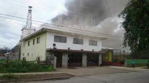 Daños de consideración dejó incendio que afectó a cuartel de bomberos en Río Bueno