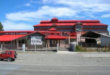 Puerto Montt: Apoderados de colegio denuncian problemas de calefacción e inundaciones en plantel