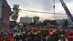 Periodista Osornino relata testimonio tras cubrir en terreno terremoto en México