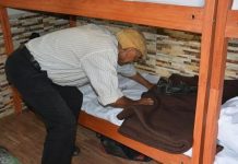 Presentan proyecto para que condenados sobre 70 años cumplan pena en arresto domiciliario