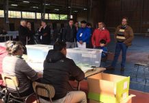 Lento y sin incidentes se desarrolla el proceso eleccionario en la región de Los Lagos