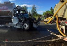 Accidente de camiones en Paillaco deja una persona lesionada