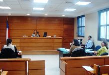 Hasta los tribunales llegaron vecinos de Puerto Montt por inundaciones que sufren sus viviendas