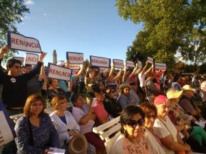 Laicos Osorno piden renuncia de obispo Barros en misa cierre Mes de María