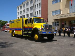 Un impecable desfile realizó el Cuerpo de Bomberos de Osorno