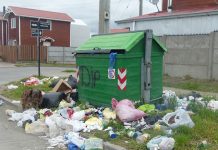 Castro: Alcalde anuncia multas tras reclamos ciudadanos por contenedores de basura colapasados