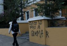 Ataques a iglesias en Santiago y La Araucanía marcan actividades del Papa en Chile