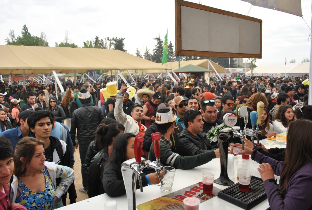 chilebel-oktoberfest-malloco-fiesta-de-la-cerveza-2013-1