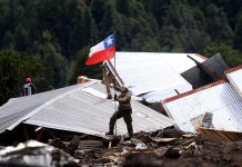 20 familias de Villa Santa Lucía decidieron retornar a sus hogares acusando poca ayuda del Gobierno