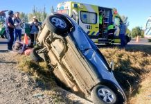 Siete lesionados dejó volcamiento de automóvil en la ruta 215