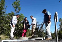 Activan plan de emergencia para abastecer de agua potable a 150 familias, la escuela y la posta de salud de un sector rural de Puerto Varas