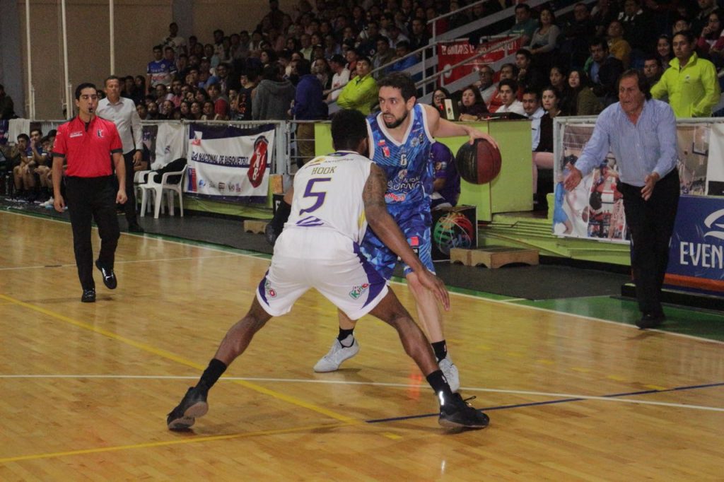 Liga Nacional: Las imagenes y las voces de la sufrida victoria de Osorno Básquetbol en Puerto Montt