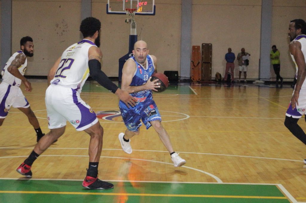 Liga Nacional: Las imagenes y las voces de la sufrida victoria de Osorno Básquetbol en Puerto Montt