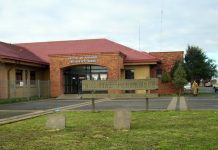 Derrame de aguas servidas obliga a cerrar por completo un ala de hospital de Purranque