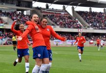 La Roja golea a Argentina y logra histórica clasificación al Mundial de Francia