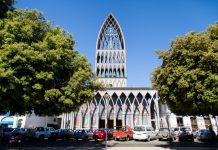 Osorninos celebran decisión del Papa de sacar al Obispo Barros argumentando que era lo mejor para la diócesis