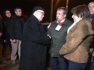 Actividades con comunidades parroquiales marcaron penúltimo día del Sacerdote Español, Charles Scicluna y Monseñor Jordi Bertomeu en Osorno