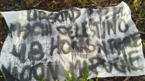 Desconocidos queman maquinaria forestal en ruta que une a Osorno y San Juan de la Costa