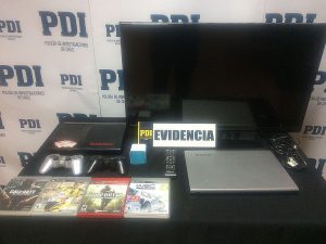 Osorno: PDI detiene a dos jóvenes involucrados en el robo a un colegio y a una vivienda