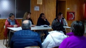 Reunión entre vecinos de Cancura y autoridades ahondó en planes de acción sobre caminos del sector