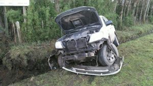 Ruta 215 con hielo, provocó accidentes con daños.