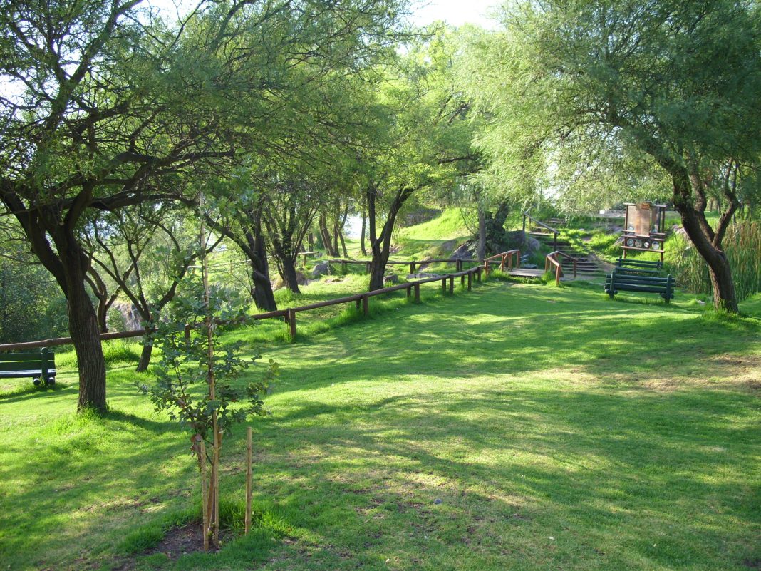 Jardin_Mapulemu_del_Parque_Metropolitano_05
