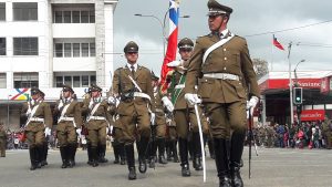 Las imágenes que dejó el desfile civico-militar en Osorno