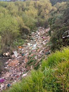 Denuncian microbasural en camping Arnoldo Keim