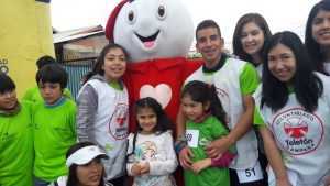 Jóvenes de colegio Emprender corrieron por la Teletón en Osorno