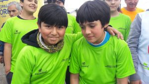 Jóvenes de colegio Emprender corrieron por la Teletón en Osorno