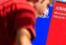 Junaeb abre proceso de renovación y postulación a Becas 2019