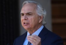 Chadwick: «El Presidente tiene mi renuncia en su escritorio como corresponde a cualquier ministro»