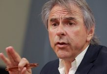 Moreira: El Gobierno debe ponderar con cuidado si piden o no renuncia a Hermes Soto